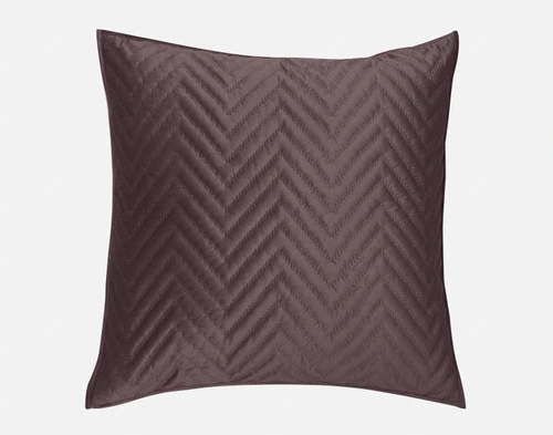 Vue de face de notre étamine Euro Chevron matelassée en Woodrose Mauve.