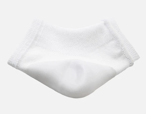 Closer view of our White Hydraheel Spa Socks to showcase its thicker gel heel.