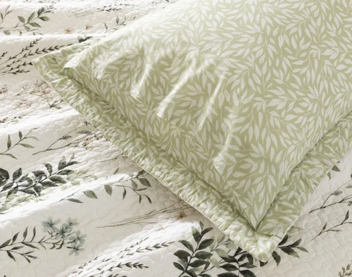 Reverse view of the envelope enclosure on a pillow sham from our Fairfield Cotton Quilt Set.