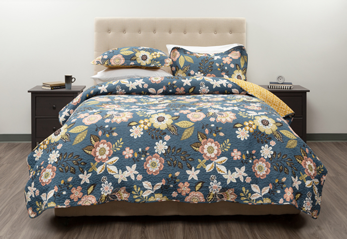 Amita Cotton Quilt Set