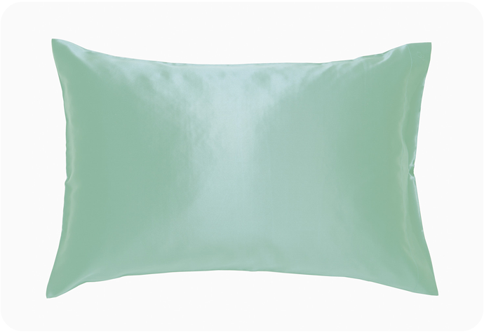 Our Silk Moon Pillowcase in Fountain Blue is made of 100% Mulberry Silk.